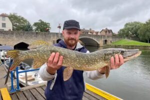 ANGLING – FISHING TACKLE SHOP AV BOATS