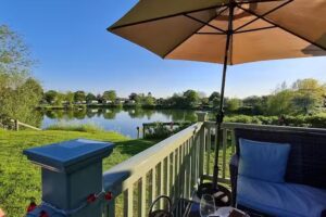 Elmhirst Lakes &ndash; Luxury Fishing Retreat
