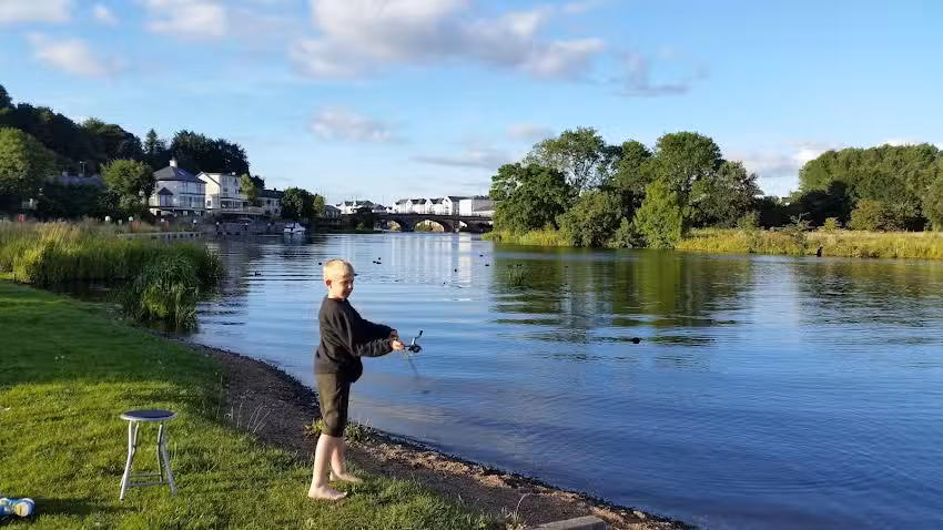 Fishing docks picnic area