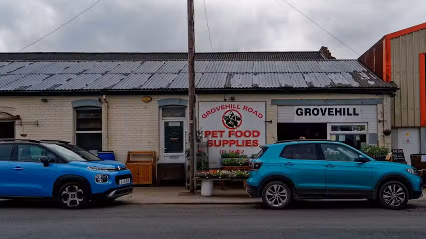 Grovehill Rd Pet Food Supplies