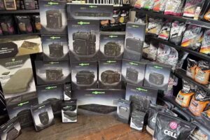 J28 tackle and baits