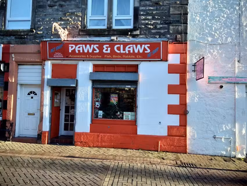 Paws & Claws pet supplies and fishing tackle