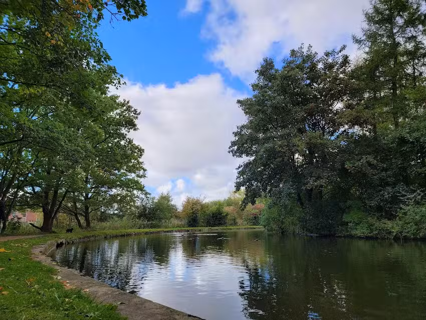 Phoenix Park Lake Warrington Anglers Association members only