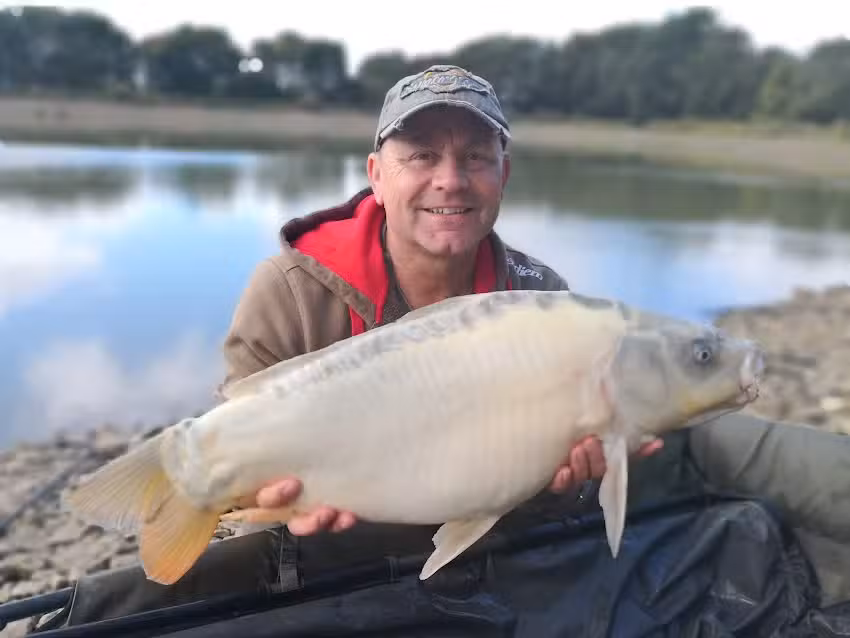 South Cliff Farm Fishery