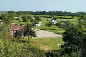 Thorney Lakes Caravan & Camping Park